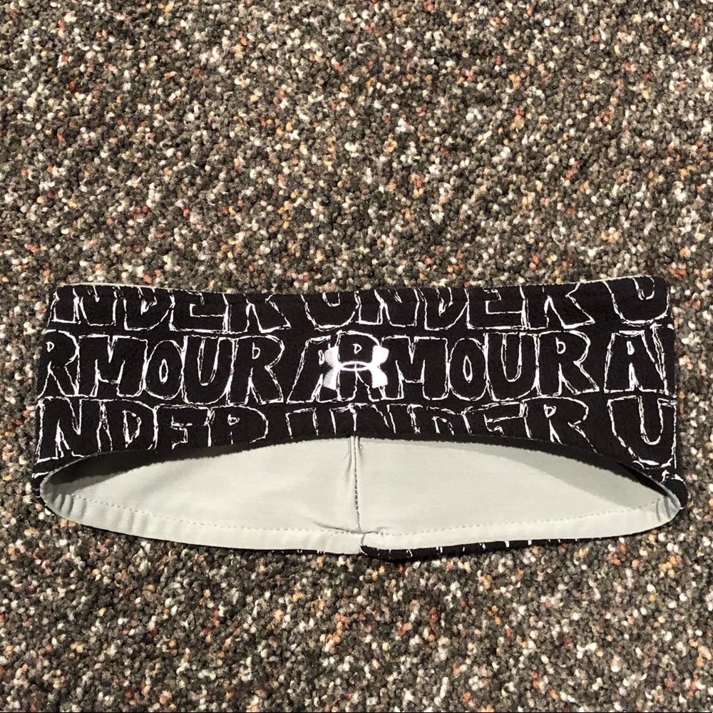 Under Armour Head and